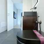 Garibaldi 4 Penthouse 1br With Terrace & View, Old Town * Όλμπια
