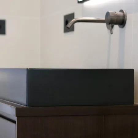 Apartment Luxurious Garibaldi Penthouse - Big Terrace - Great View - Renovated - Historical Centre *