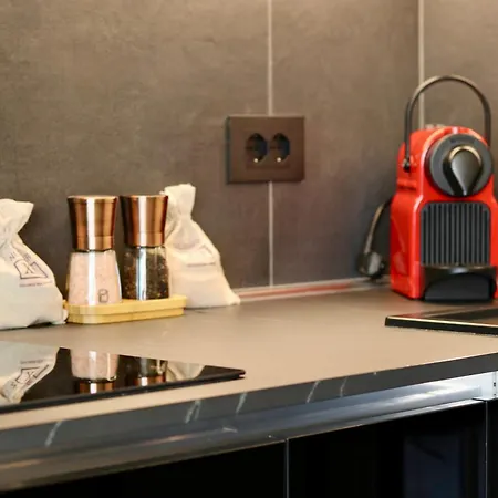 Luxurious Garibaldi Penthouse - Big Terrace - Great View - Renovated - Historical Centre Apartment Olbia