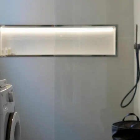 Luxurious Garibaldi Penthouse - Big Terrace - Great View - Renovated - Historical Centre Apartment Olbia