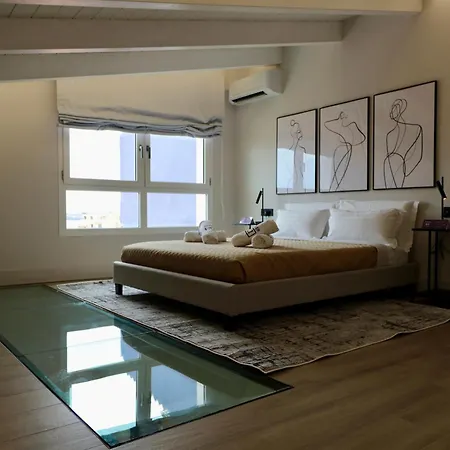 Garibaldi 4 Penthouse Apartment *
