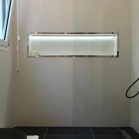 Apartment Luxurious Garibaldi Penthouse - Big Terrace - Great View - Renovated - Historical Centre