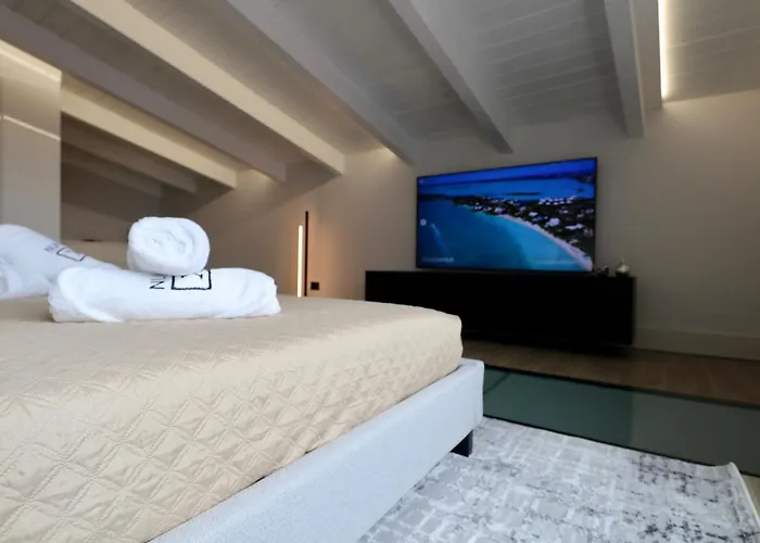 Luxurious Garibaldi Penthouse - Big Terrace - Great View - Renovated - Historical Centre Appartamento *