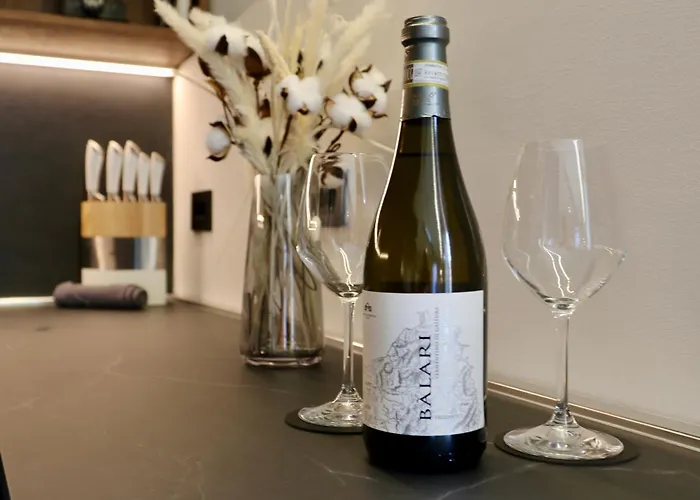 Appartamento Luxurious Garibaldi Penthouse - Big Terrace - Great View - Renovated - Historical Centre *