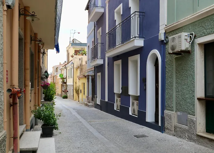 Luxurious Garibaldi Penthouse - Big Terrace - Great View - Renovated - Historical Centre * Olbia